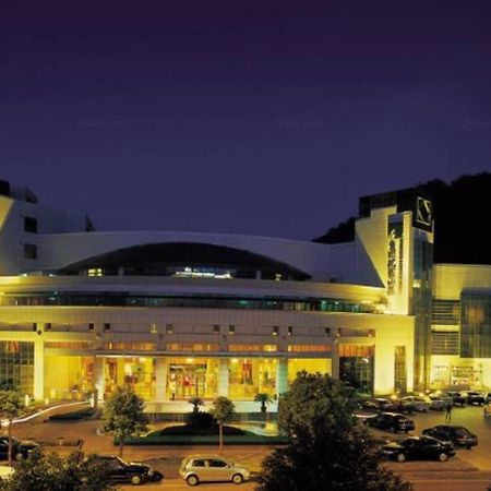 Taizhou Garden Hotel Екстериор снимка