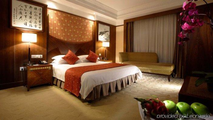 Taizhou Garden Hotel Стая снимка