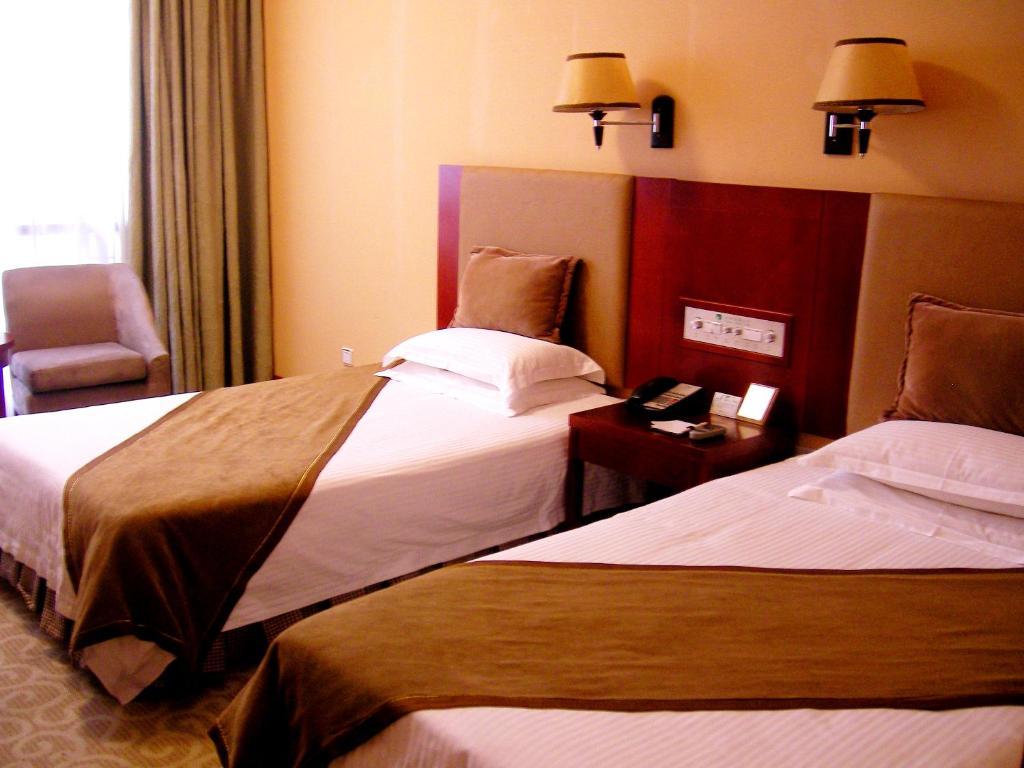 Taizhou Garden Hotel Стая снимка