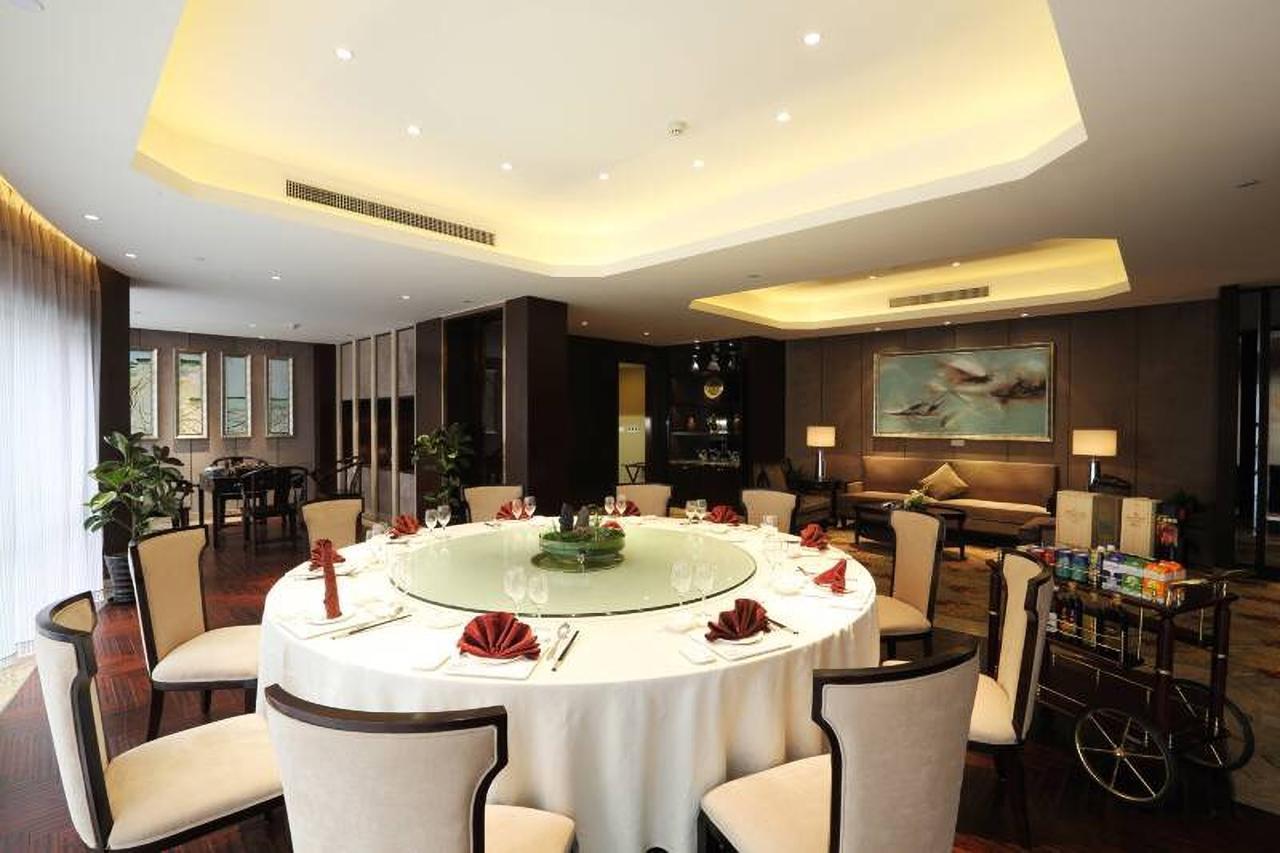 Taizhou Garden Hotel Екстериор снимка
